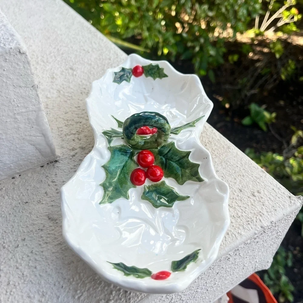Vintage Lefton Japan White Ceramic Sectional Candy/Nut Dish w/Holly and Berries
